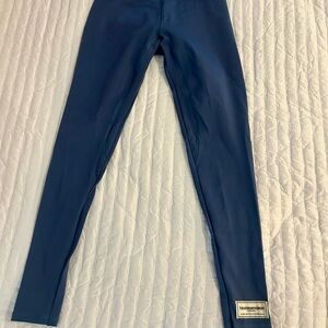 Seal Grey The Giving Movement Leggings